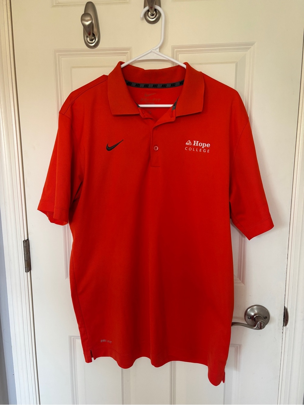 Nike Dri-Fit Men’s sz Large Polo, Hope College, bright orange